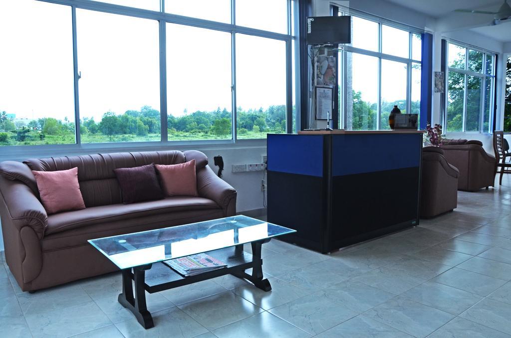 Otha Shy Airport Transit Hotel Katunayaka Eksteriør bilde